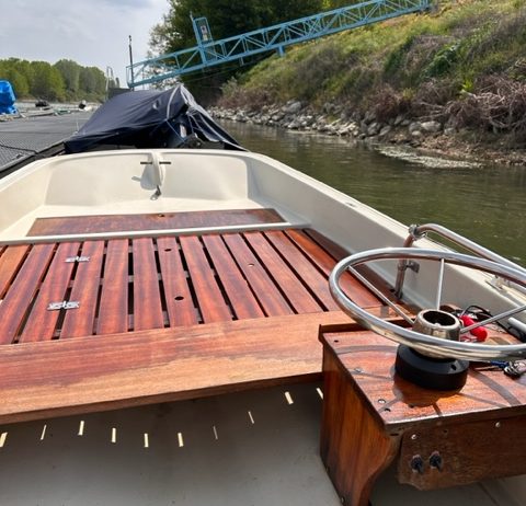 BOSTON WHALER 13 S